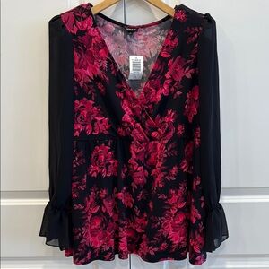 Torrid NWT floral shirt sz 1